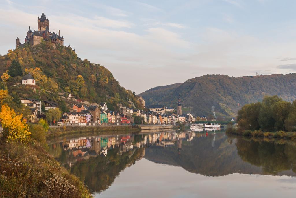 Moselland Hotel Im Enderttal Zum Onkel Willi Cochem Exterior photo